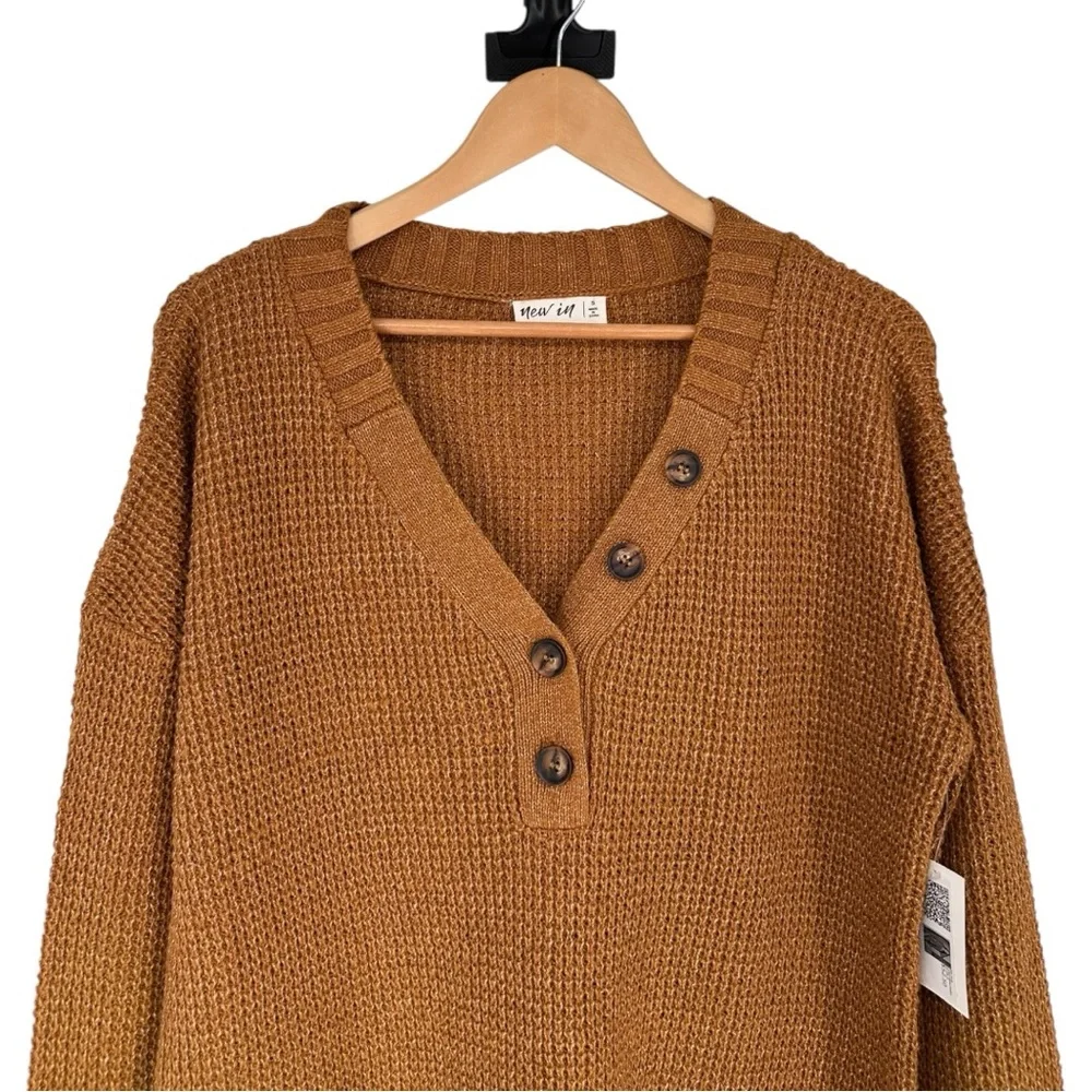 New In Camel Knit Sweater size Small Button Detail Long Sleeves NWT V Neck